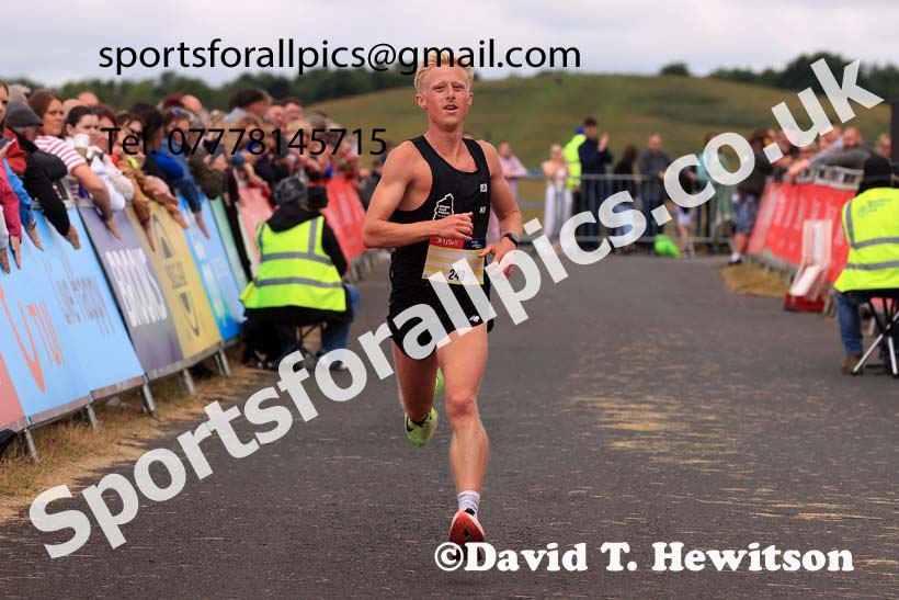 The 2024 Great North 10k Road Race, Newcastle.  Photo: David T. Hewitson/Sports for All Pics